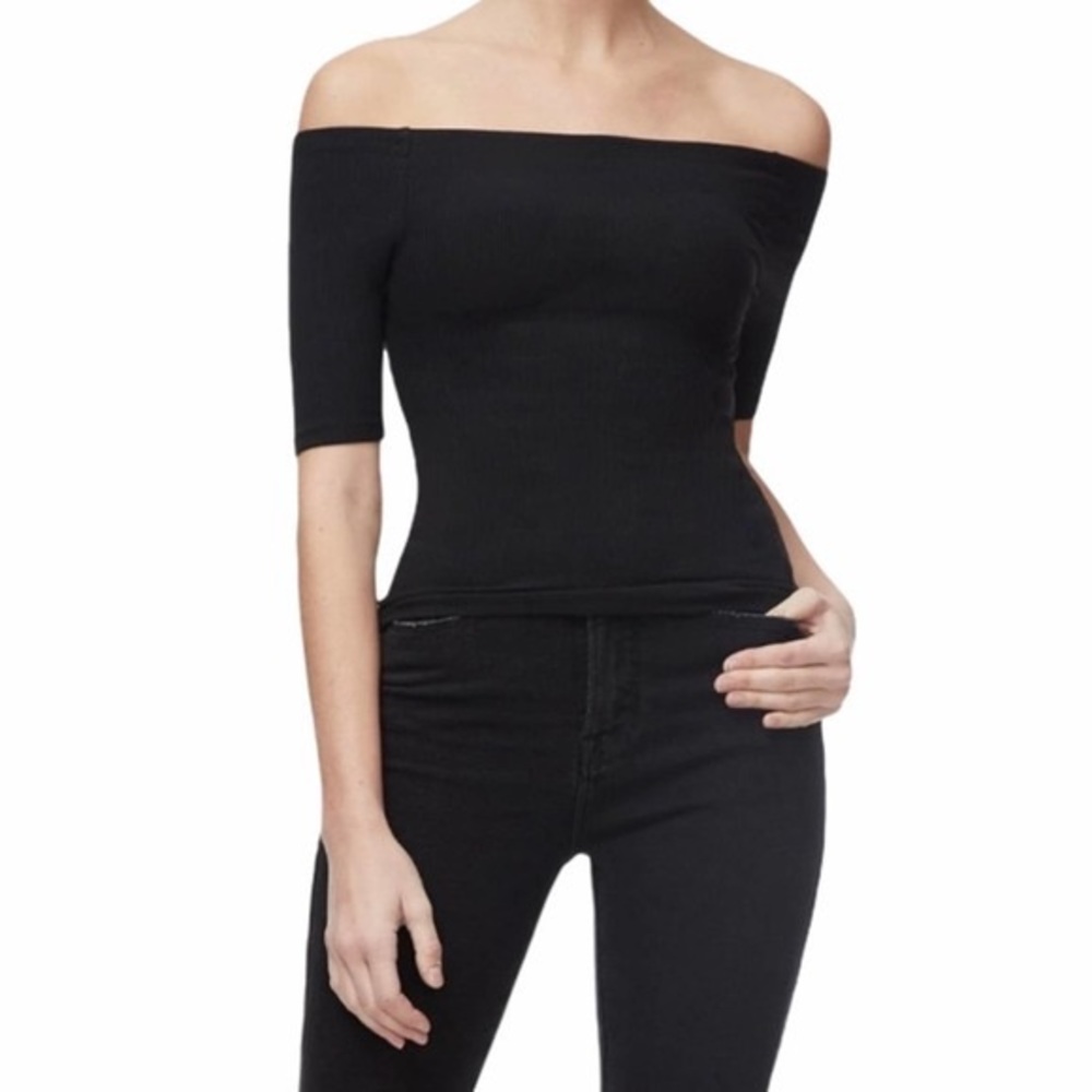 Good American Ribbed Off Shoulder Crop Top Black